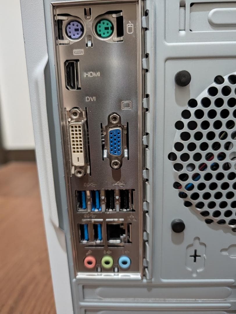 EPSON MR8000E-L 第7世代corei5 mem 8G/HDDなし