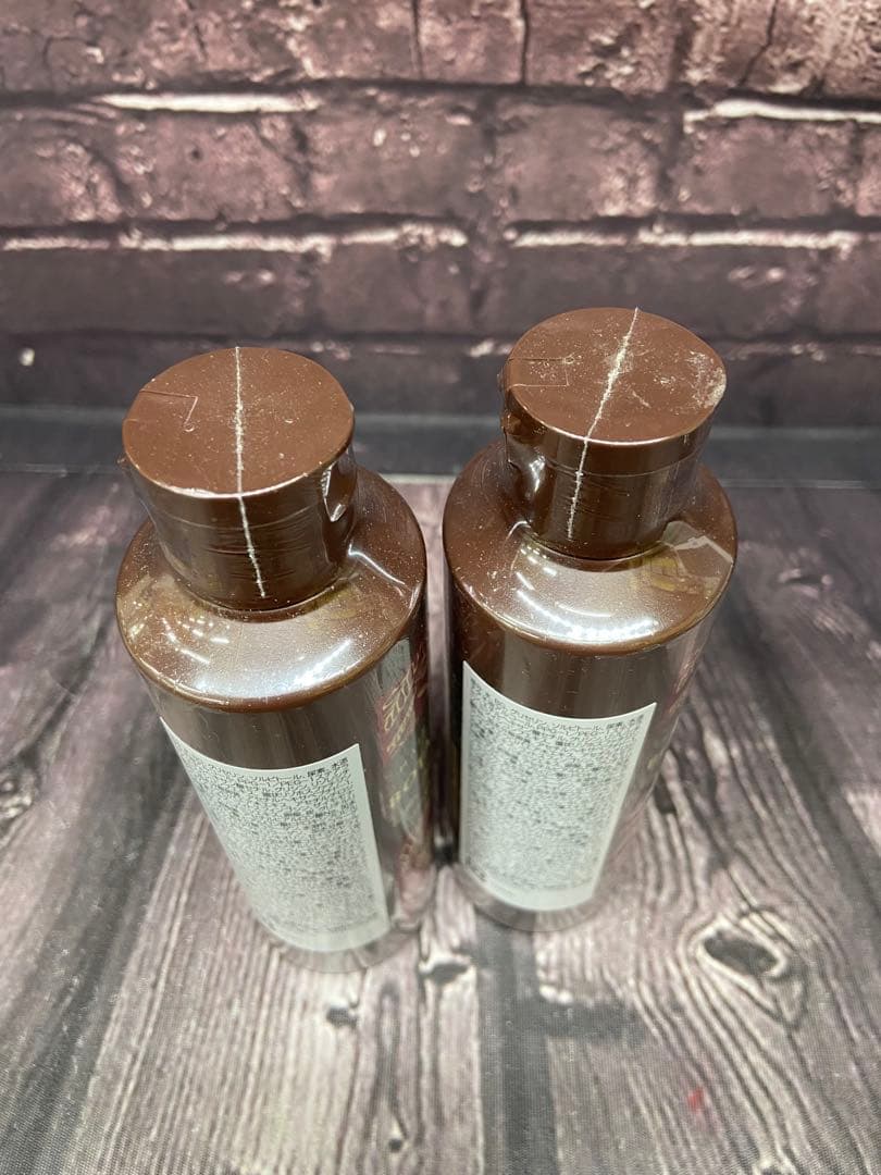 ⚫︎ ヘアボーテ　ボタニカルカラークリームシャンプー ダークブラウン 200ml