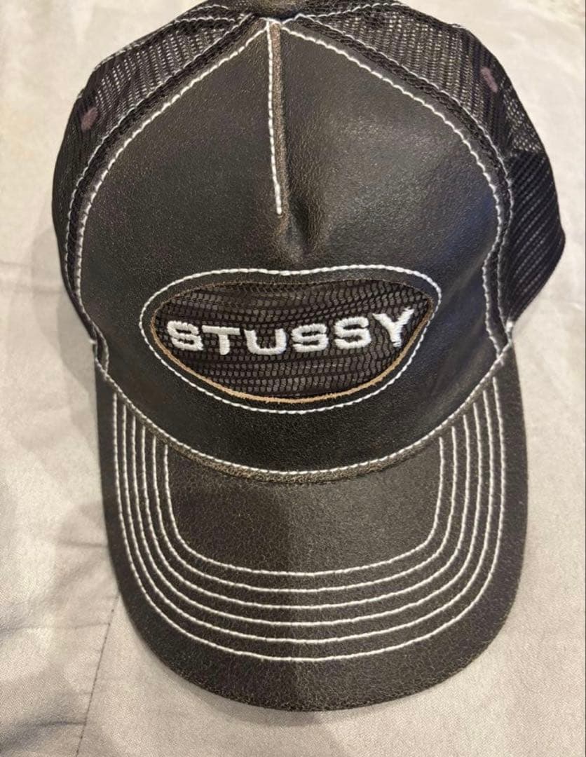 STUSSY メッシュキャップ