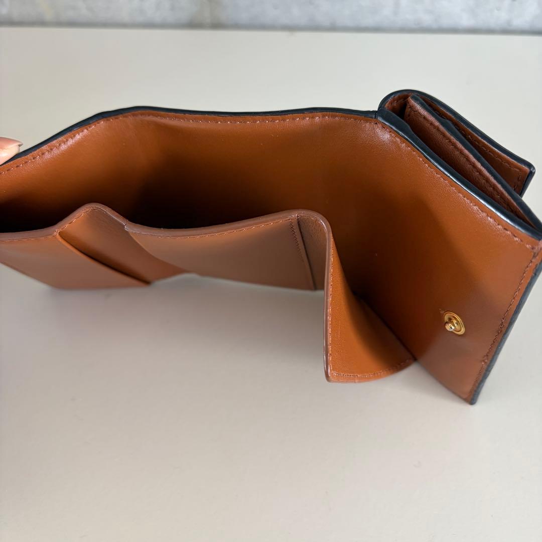 CELINE セリーヌ　三つ折り　ミニ財布　トリオンフ柄