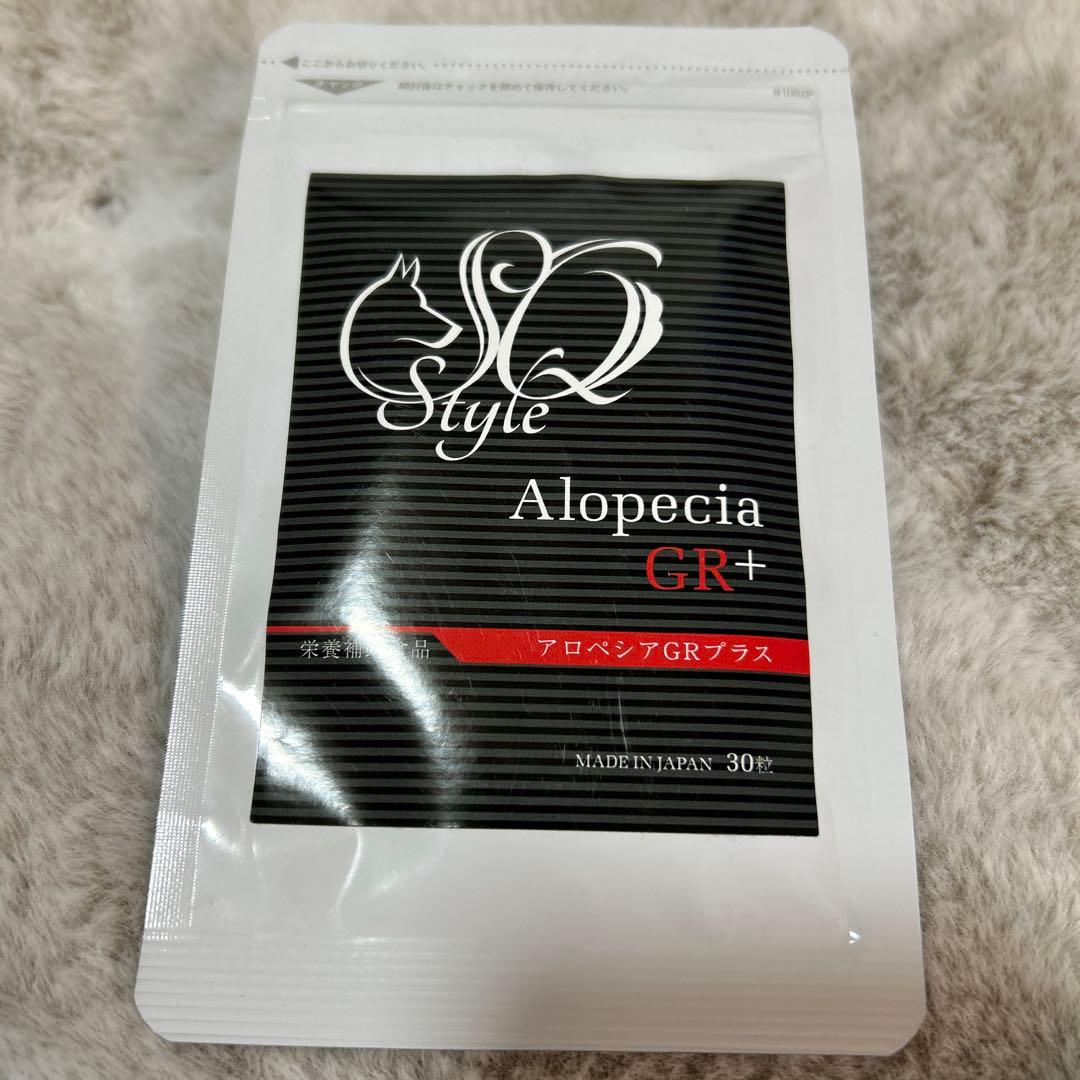 Alopecia GR+ 30粒　 アロペシア　パーフェクトビタミンのおまけ付き
