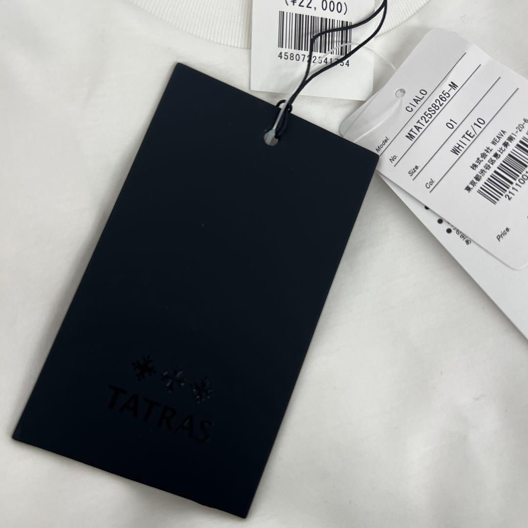 鶏*ら様 1515 TATRAS TシャツCIALOチアーロ 袖ロゴ Tシャツ