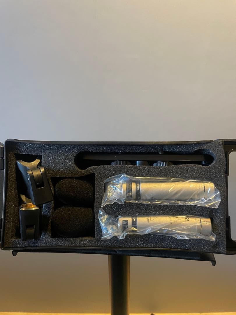 Behringer C-2 新品未使用