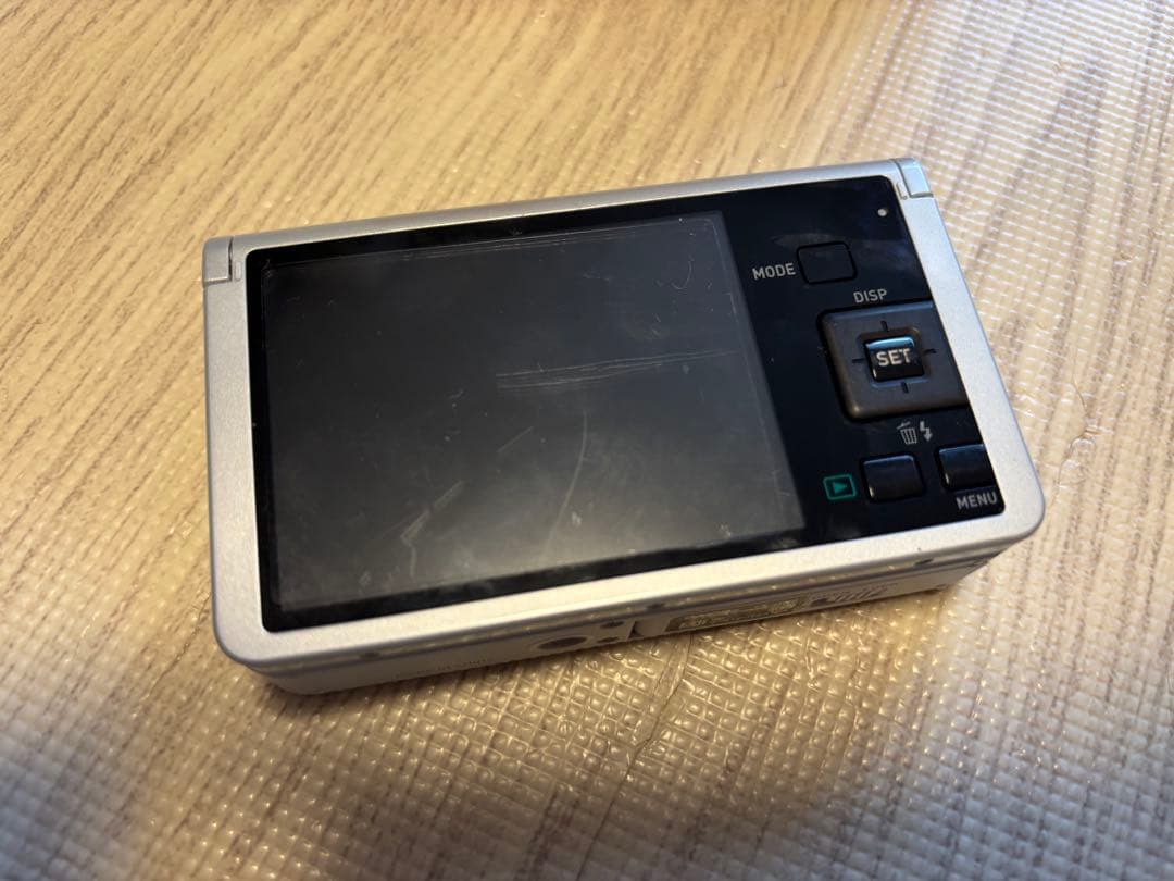CASIO EXILIM EX-ZR60シルバー 本体
