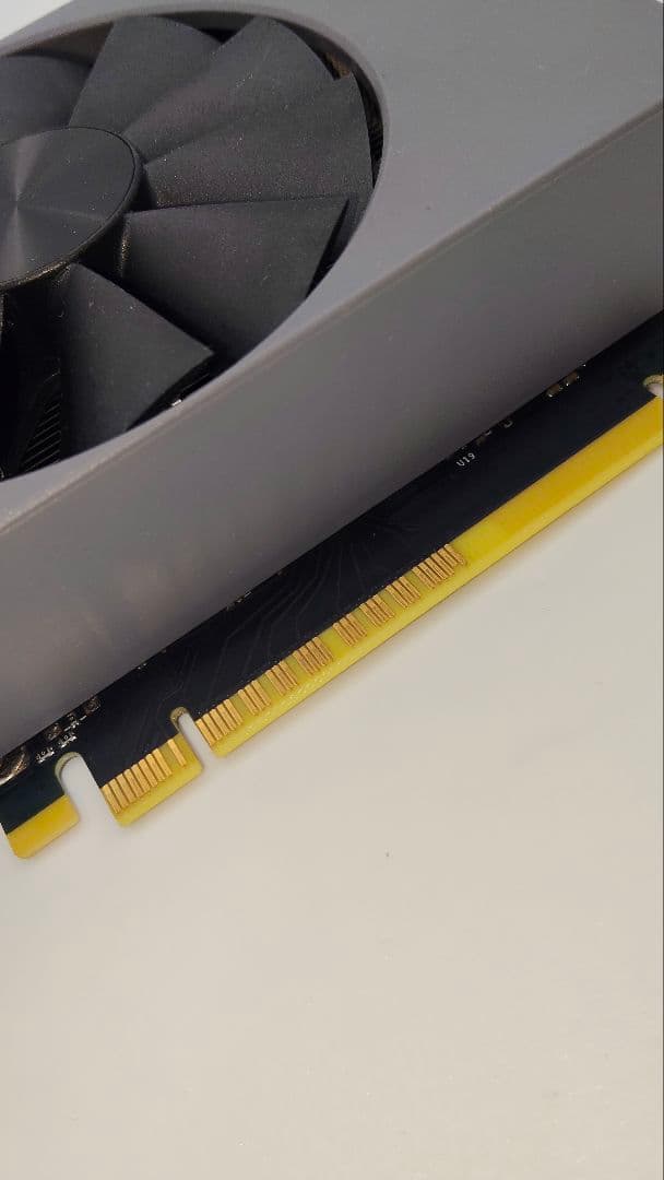 GeForce RTX 4060 グラフィックボード