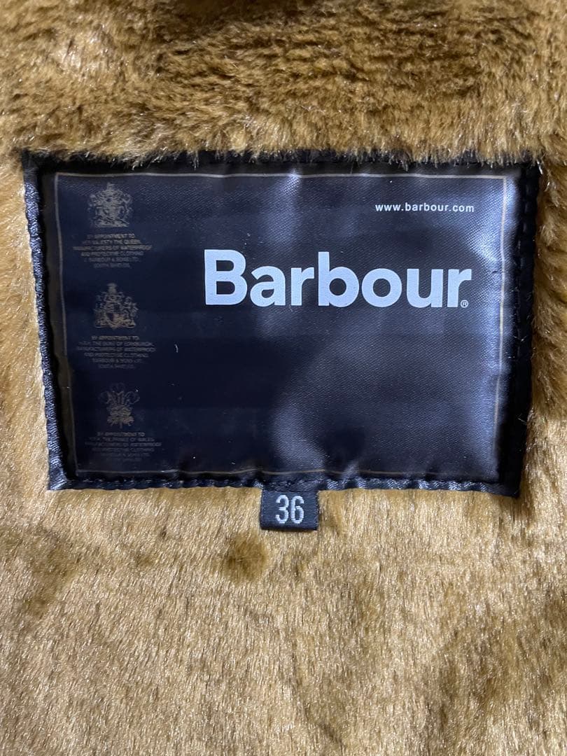 Barbour ゴールド ベスト ジップアップ　リバーシブル