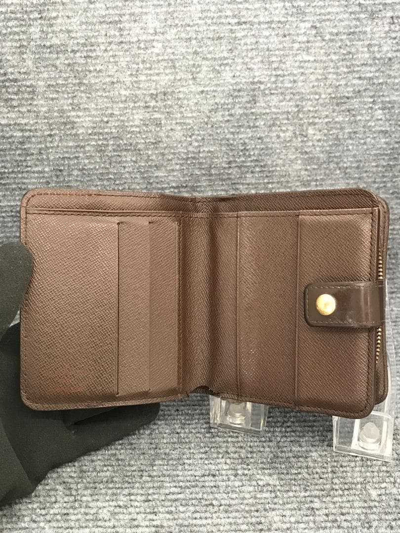 LOUIS VUITTON　ルイヴィトン　二つ折り財布　ダミエ　262