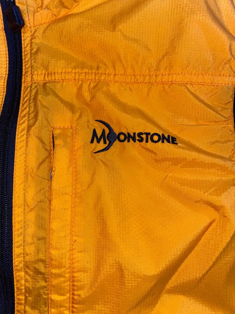 90s MOONSTONE (ムーンストーン)ナイロンベスト マンゴー USA製