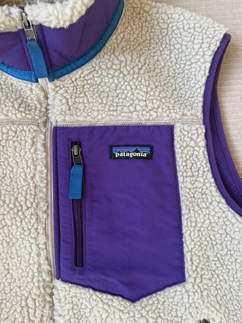 patagonia フリースベスト M クリーム/パープル