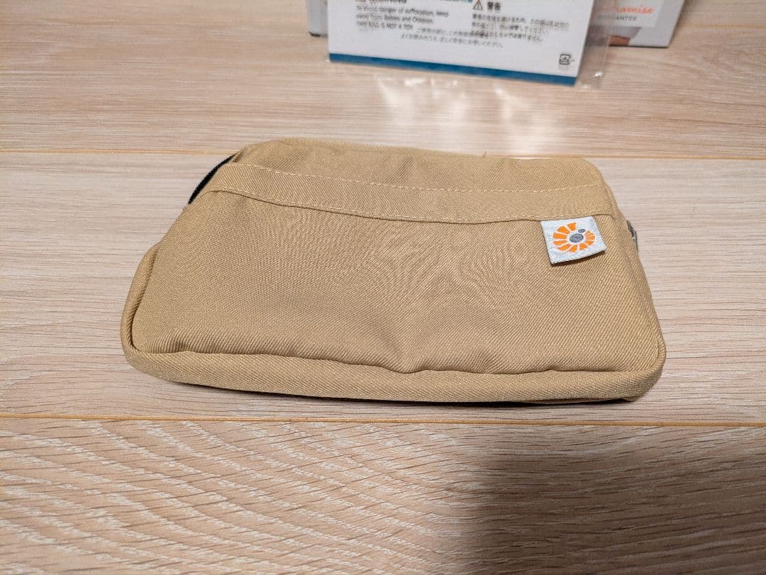 ergobaby OMNI 360 ベビーキャリア ベージュ