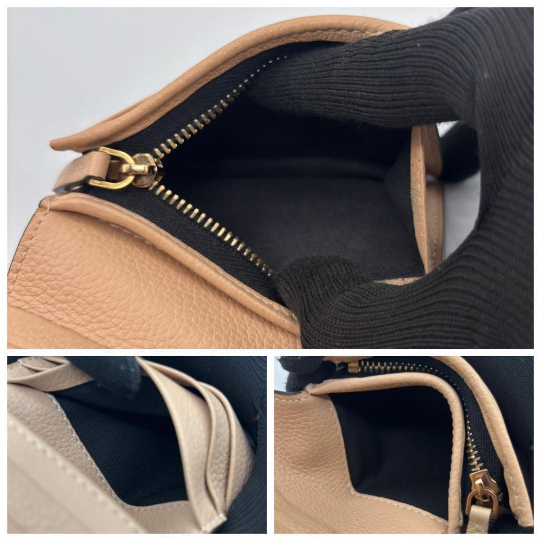 極美品 ヴェルサーチ VIRTUS 二つ折り財布 ベージュ レザー コンパクト