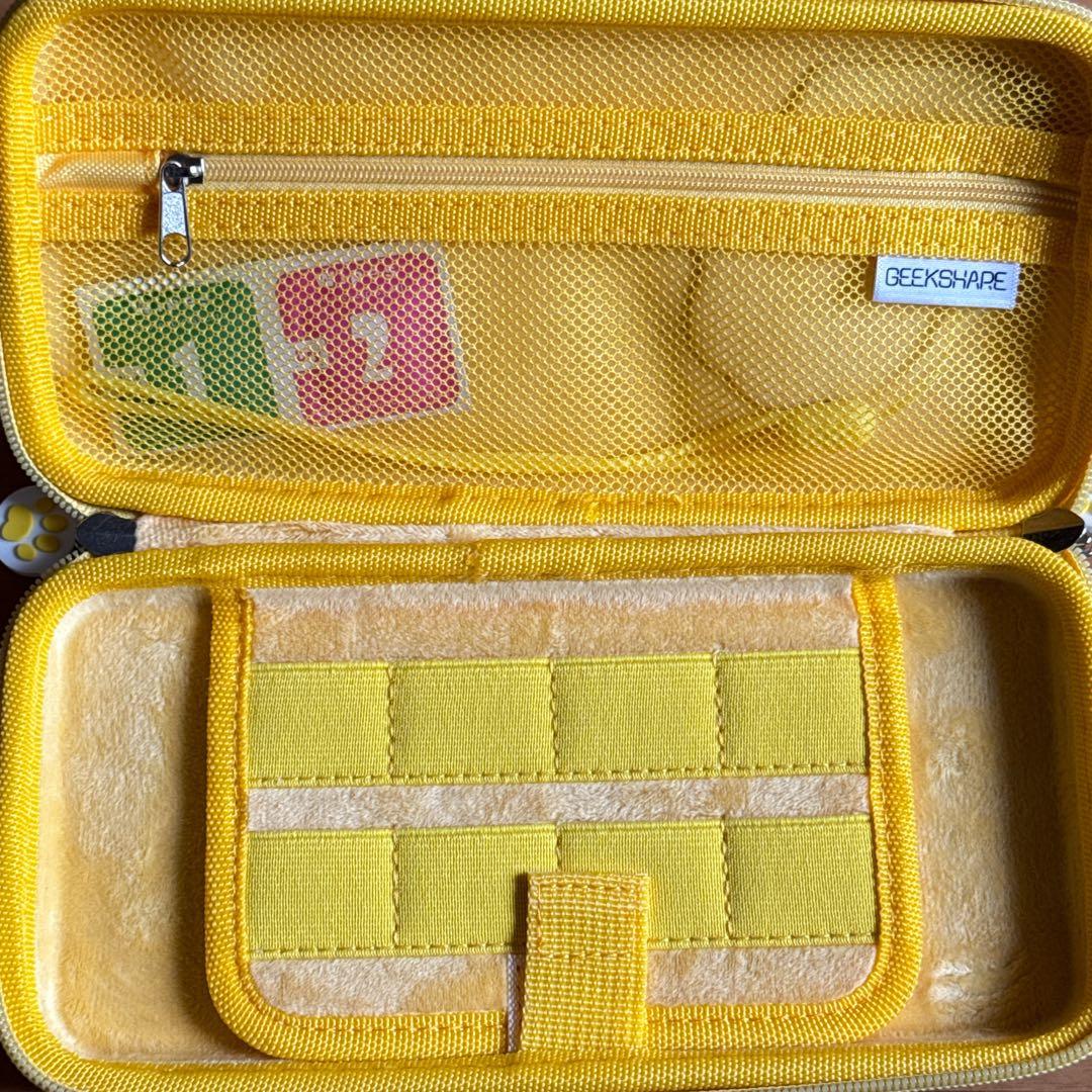 Nintendo Switch Lite イエロー ケース付き 肉球デザイン
