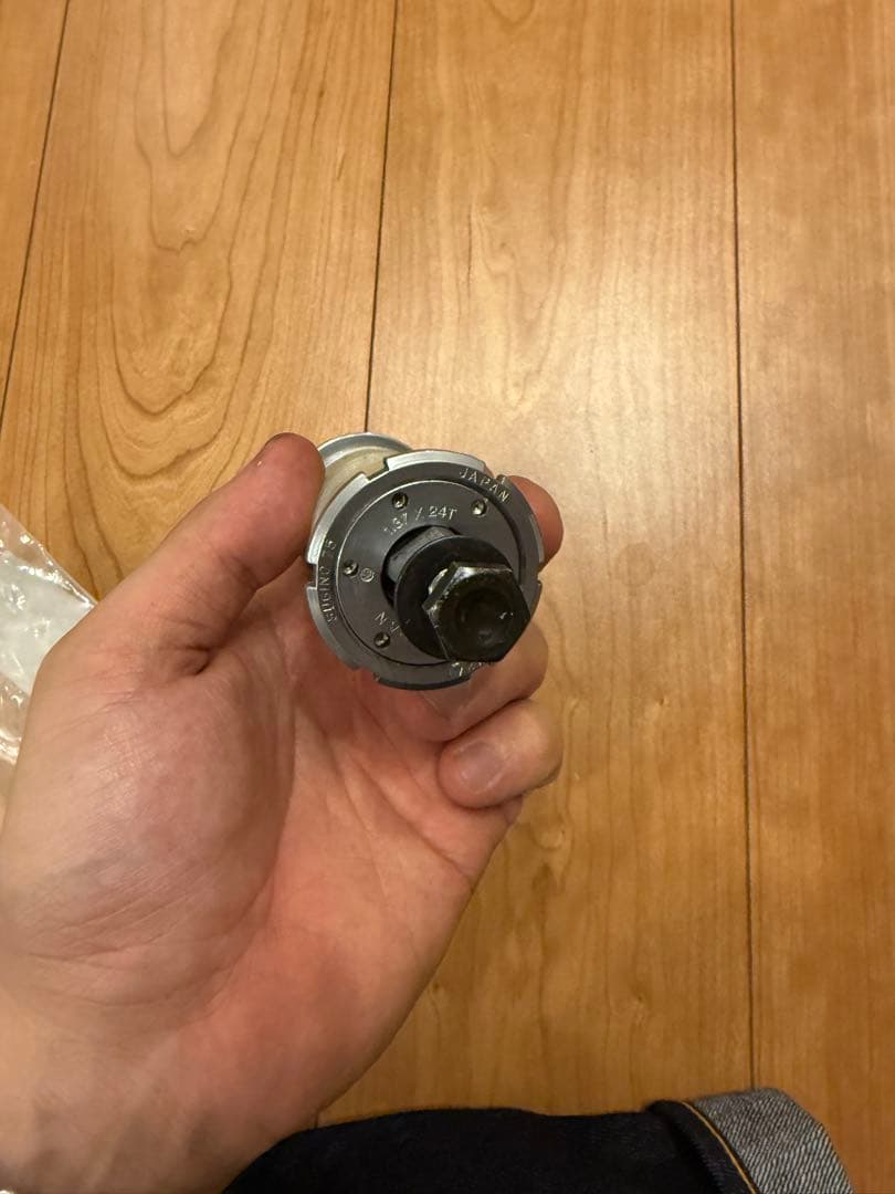 パーツ Sugino75 njs BB
