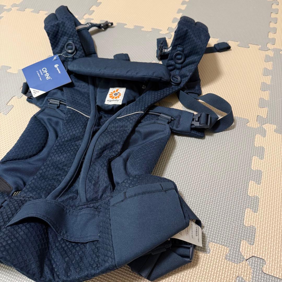 【美品】エルゴベビー オムニブリーズ　ミッドナイトブルー