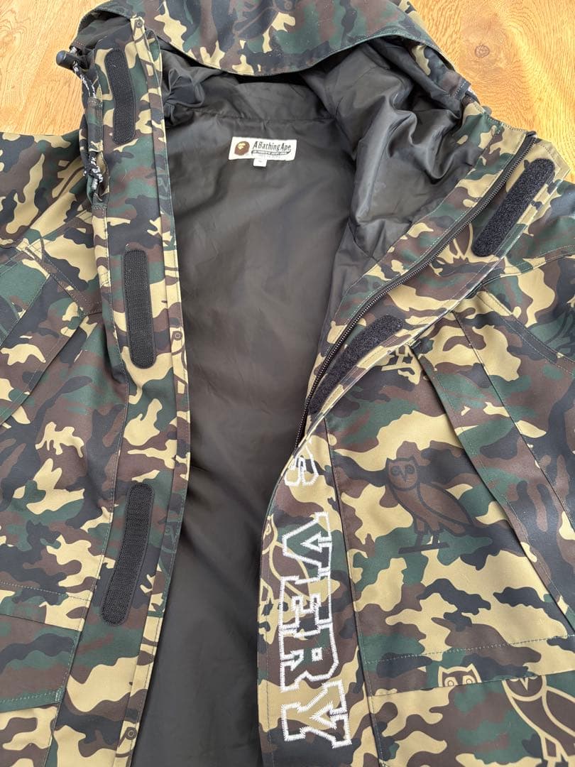 A BATHING APE × OVO スノーボードジャケット