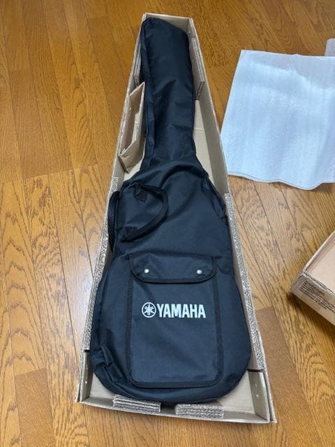 TRBX304（ブラック）　YAMAHA　ベース