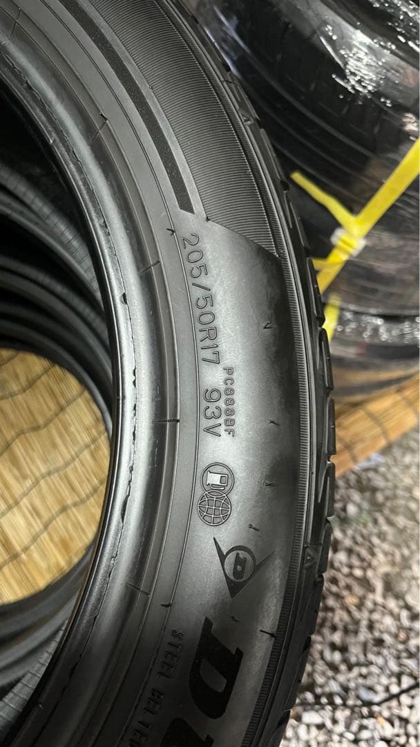 タイヤ・ホイール 205/50R17 93v DUNLOP LEMANS V+