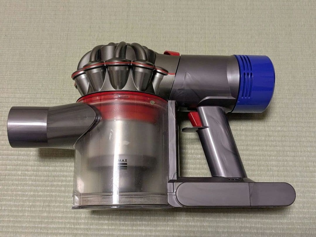 【スタンド付】Dyson V8 Slim Fluffy