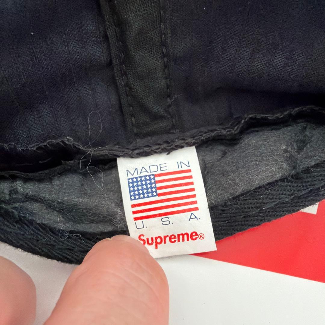 supreme コーデュロイキャップ 黒　在原みゆ紀