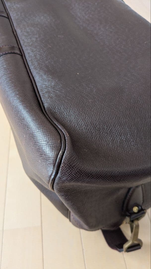 LOUIS VUITTON タイガ　ケンダルGM