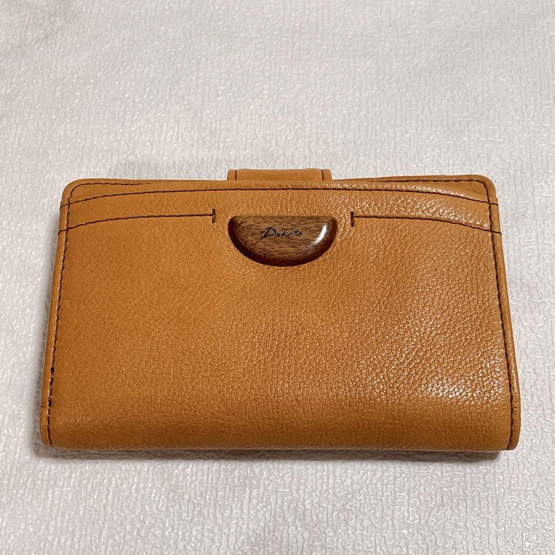Dakota 二つ折り財布 未使用、美品✨　キャメル本革レザー