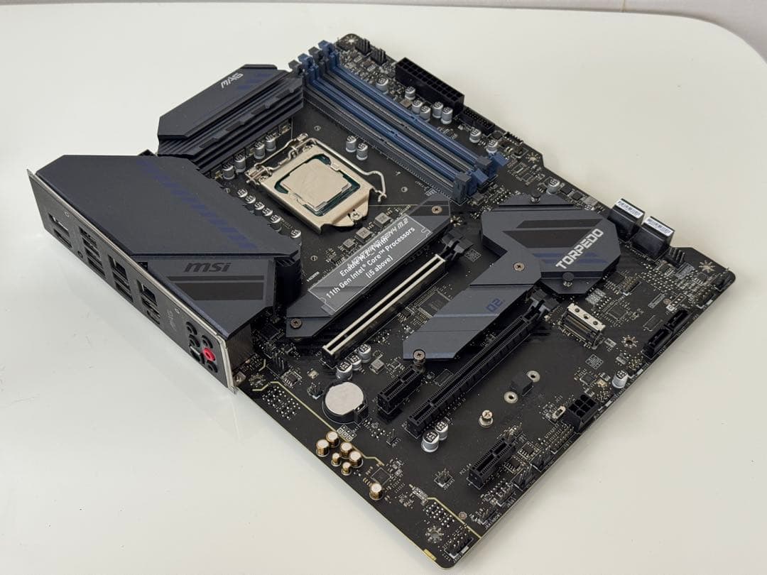 R*n様 Z590マザー + i3-10105F + GTX1080 + 16G
