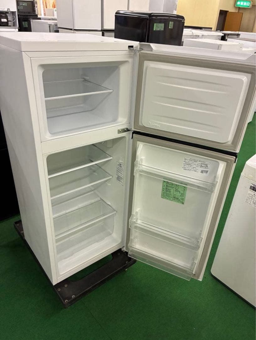 【高年式】2020年式 120L Hisense 冷凍冷蔵庫 HR-B1202
