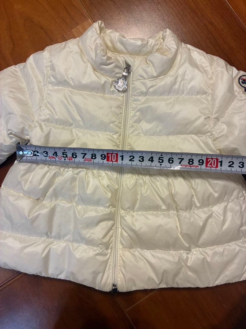 MONCLER ホワイト ライトダウンジャケット62