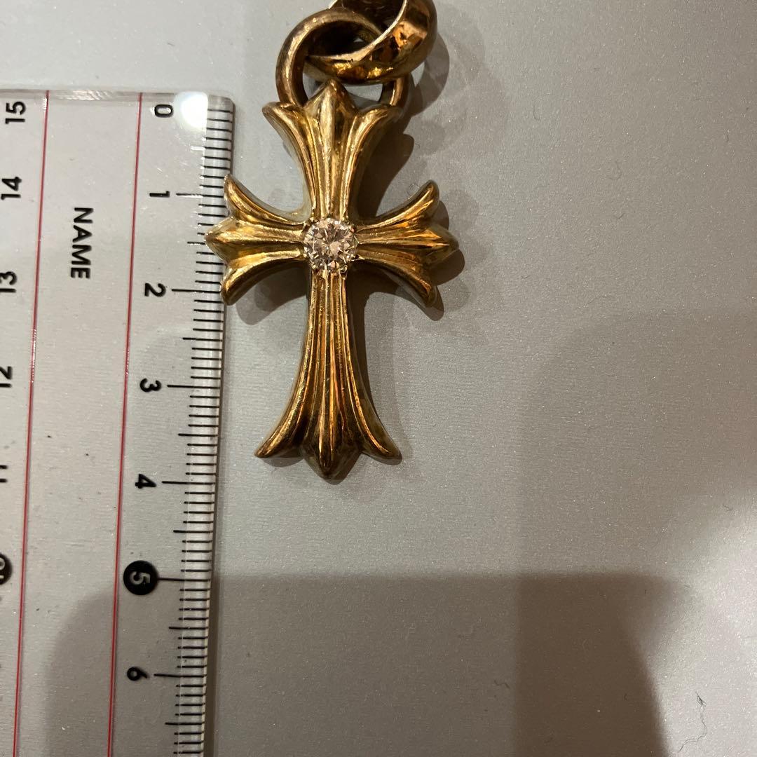 クロムハーツ　金スモールCHクロスペンダントトップ天然ダイヤモンド(鑑定書付き)