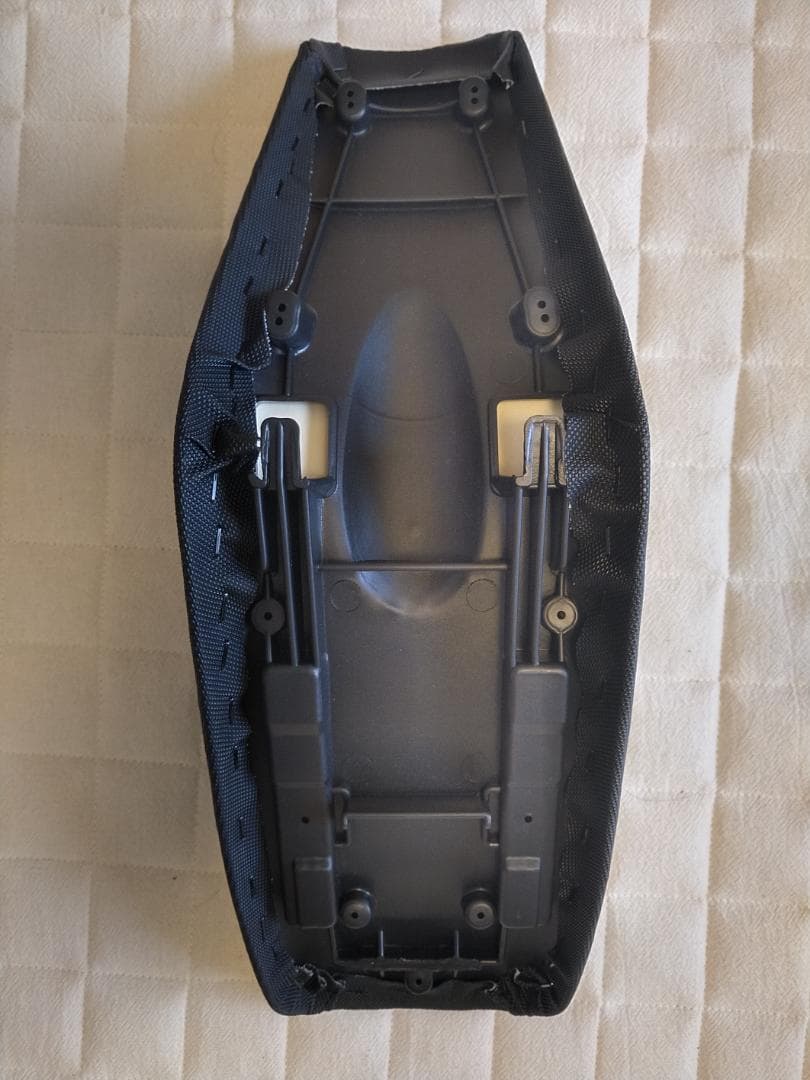 新品、未使用トライアルバイク　ツートラシート