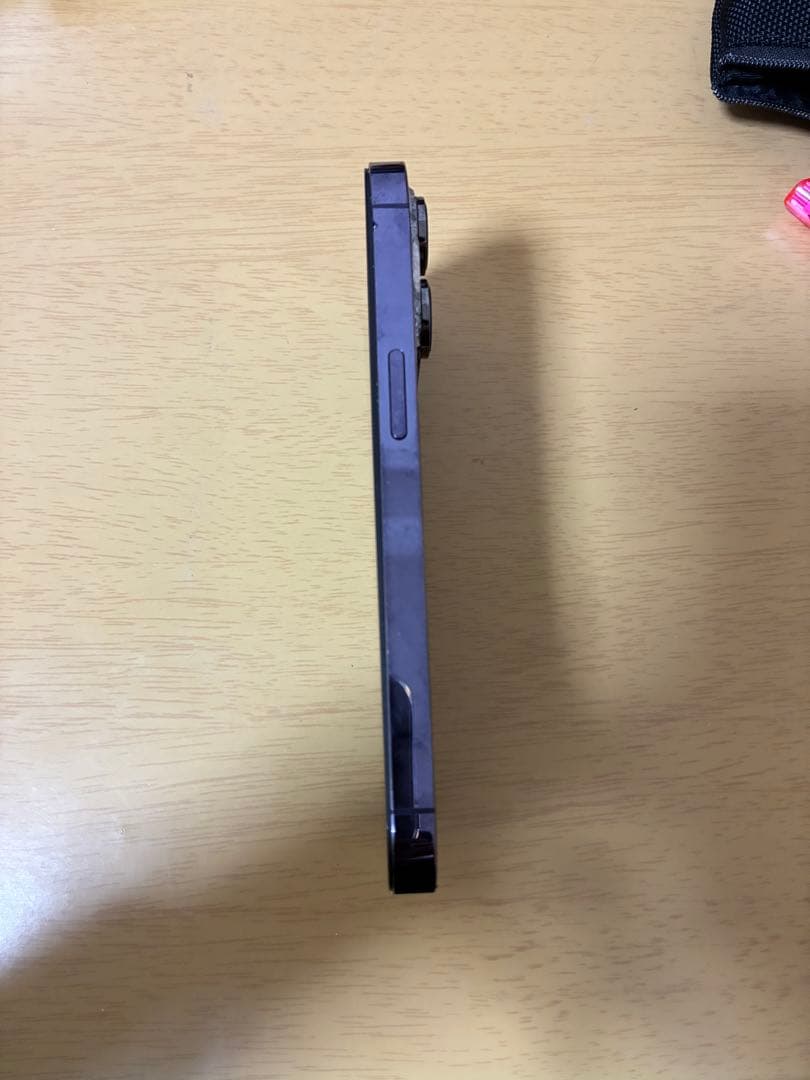 iPhone 14pro 256GB 背面割れジャンク品