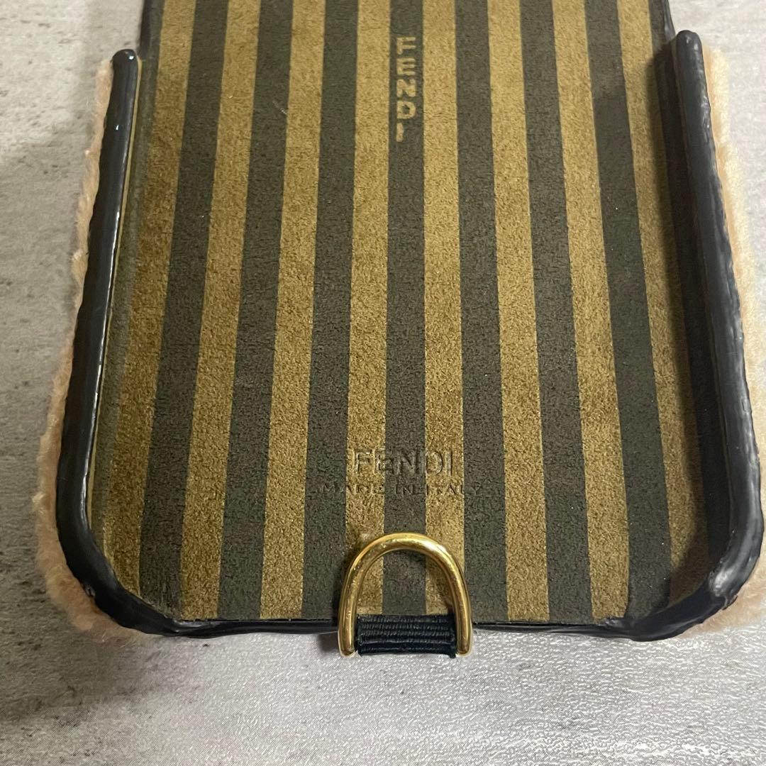 美品 FENDI フェンディ iPhoneケース ボア モコモコ Pro13