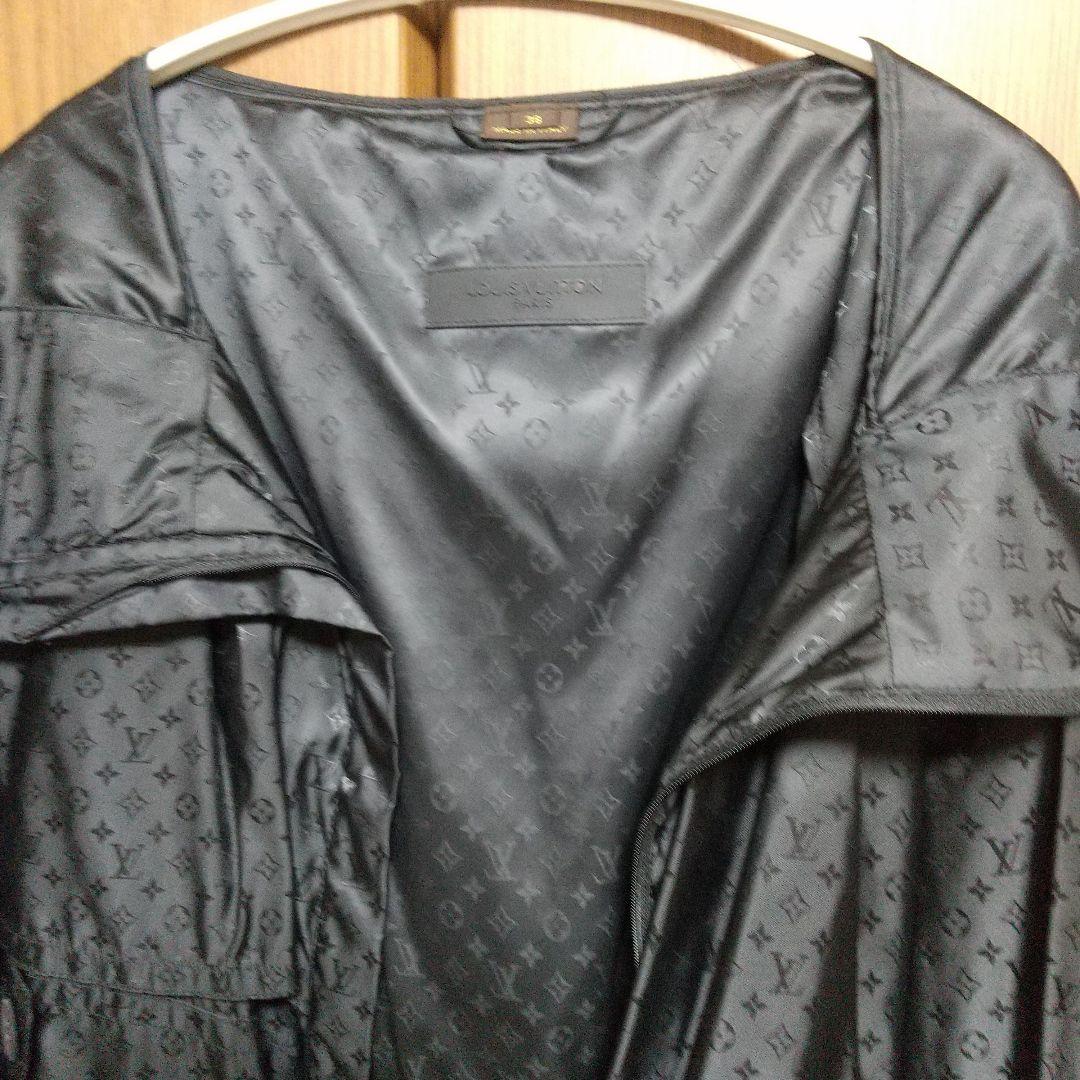 激安価格です！極美品 Louis Vuittonきらめく総モノグラムコート黒軽量