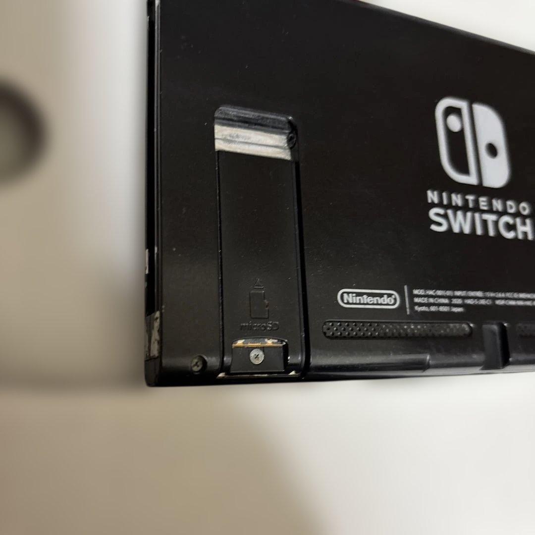 ナ*6様 【ジャンク】Nintendo Switch 本体　充電不可