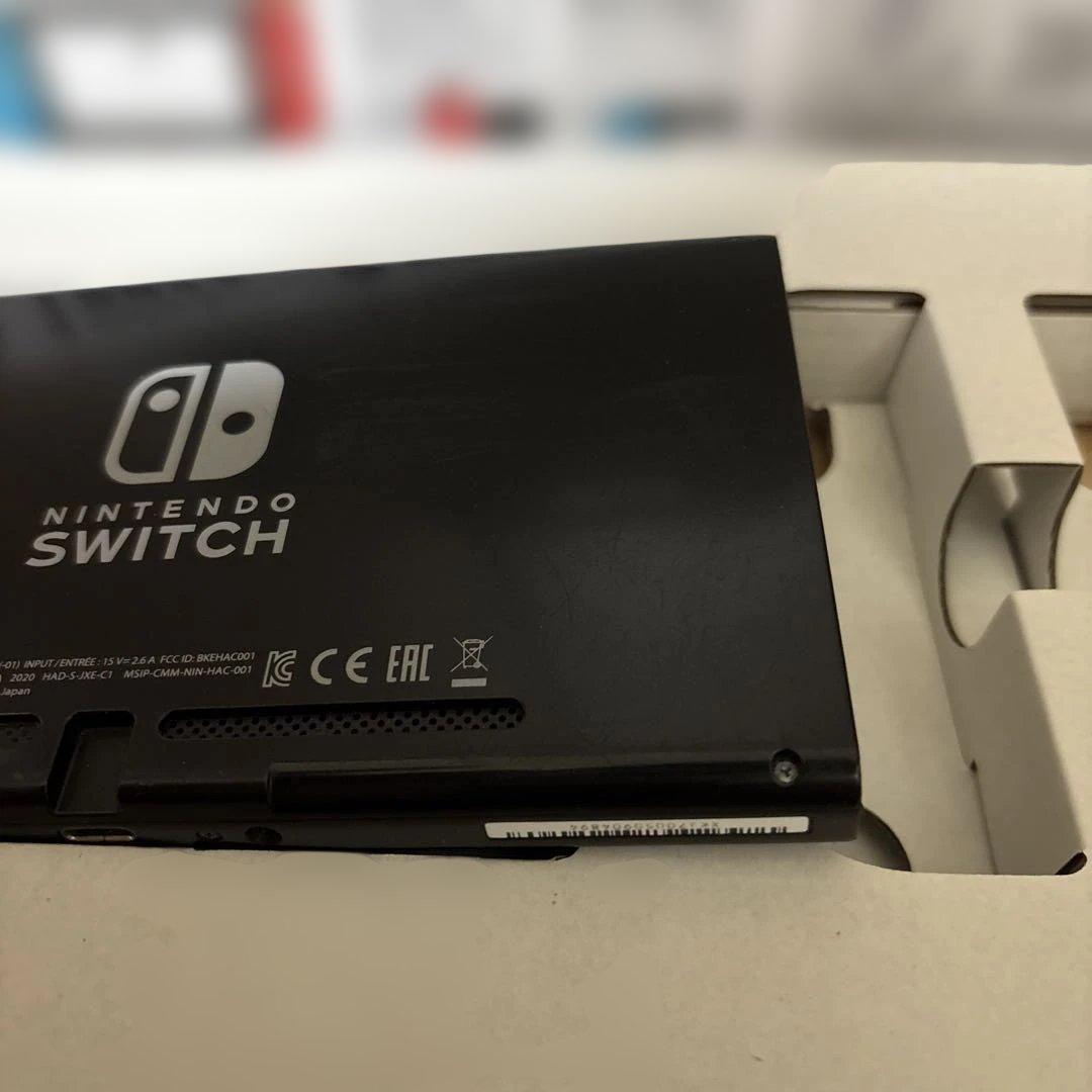 ナ*6様 【ジャンク】Nintendo Switch 本体　充電不可