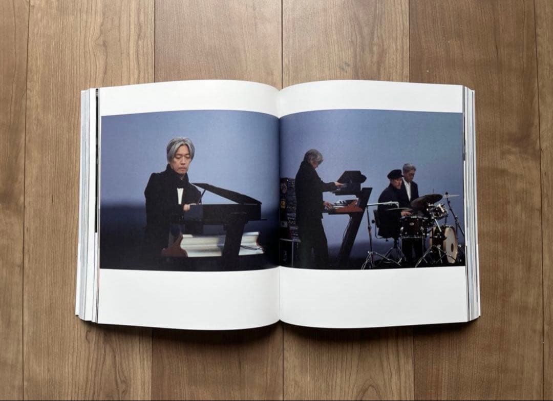 瀧本幹也　写真集　MIKIYA TAKIMOTO X COVER