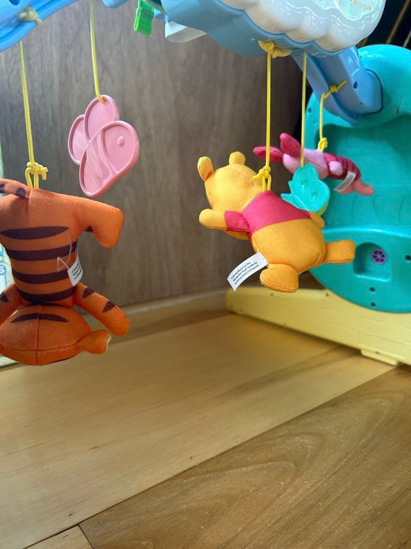 くまのプーさん ベビージム メロディ付き