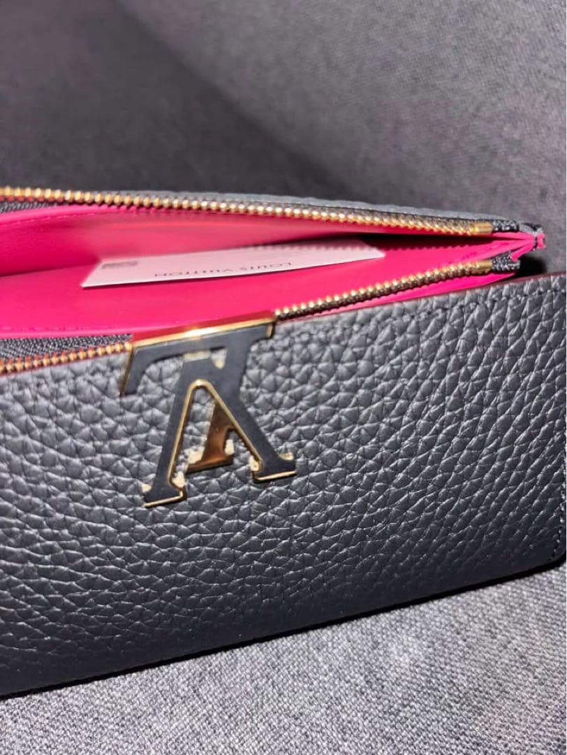 ここLOUIS VUITTON ポルトフォイユ・カプシーヌ コンパクト