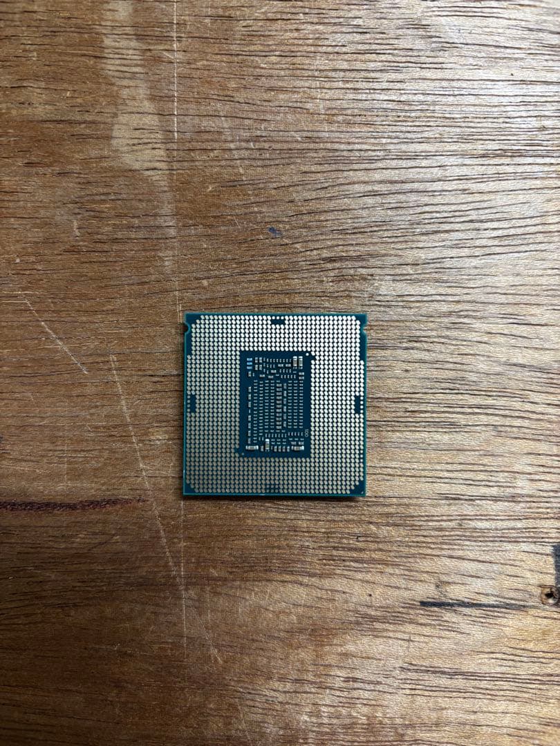 Intel Core i7-8700 動作確認済み