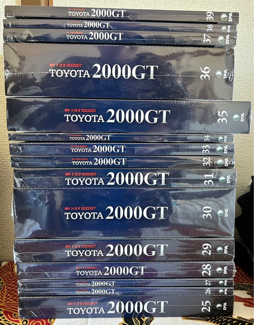 週刊TOYOTA 2000GT Ｎｏ．1～65全巻セット！コレクター