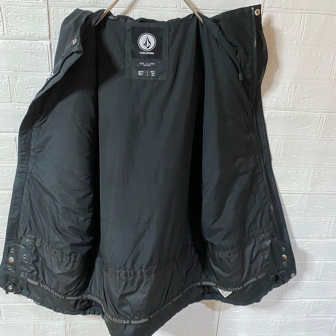 VOLCOM ボルコム　スノーボードウェア　アシンメトリー