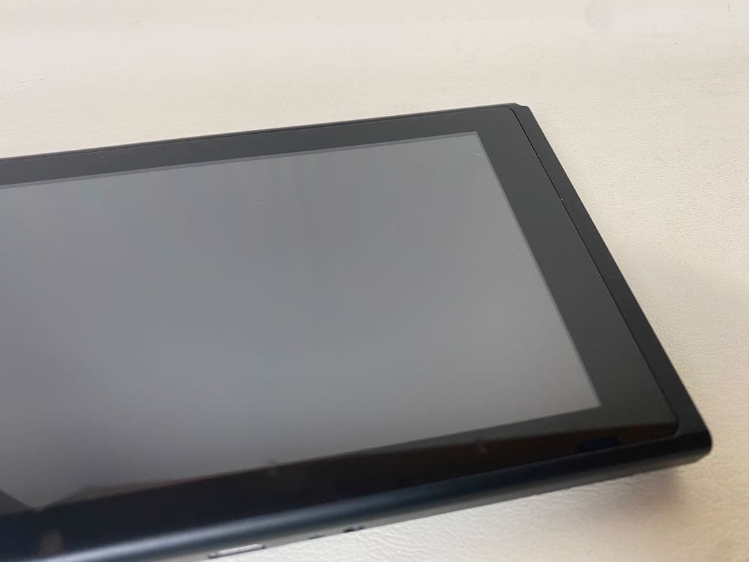 Nintendo Switch 2019年製