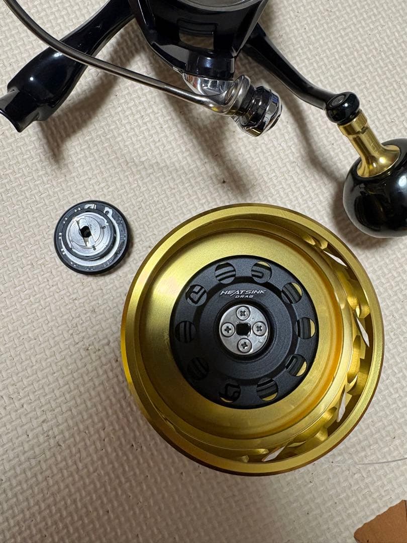 20ステラsw30000 美品 スプール ライン共に新品未使用品