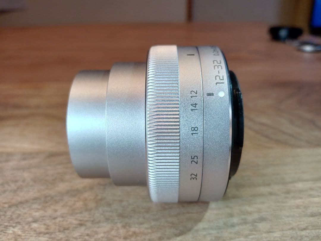 【レンズフード+レンズプロテクター付き】LUMIX G 12-32mm 返金保証