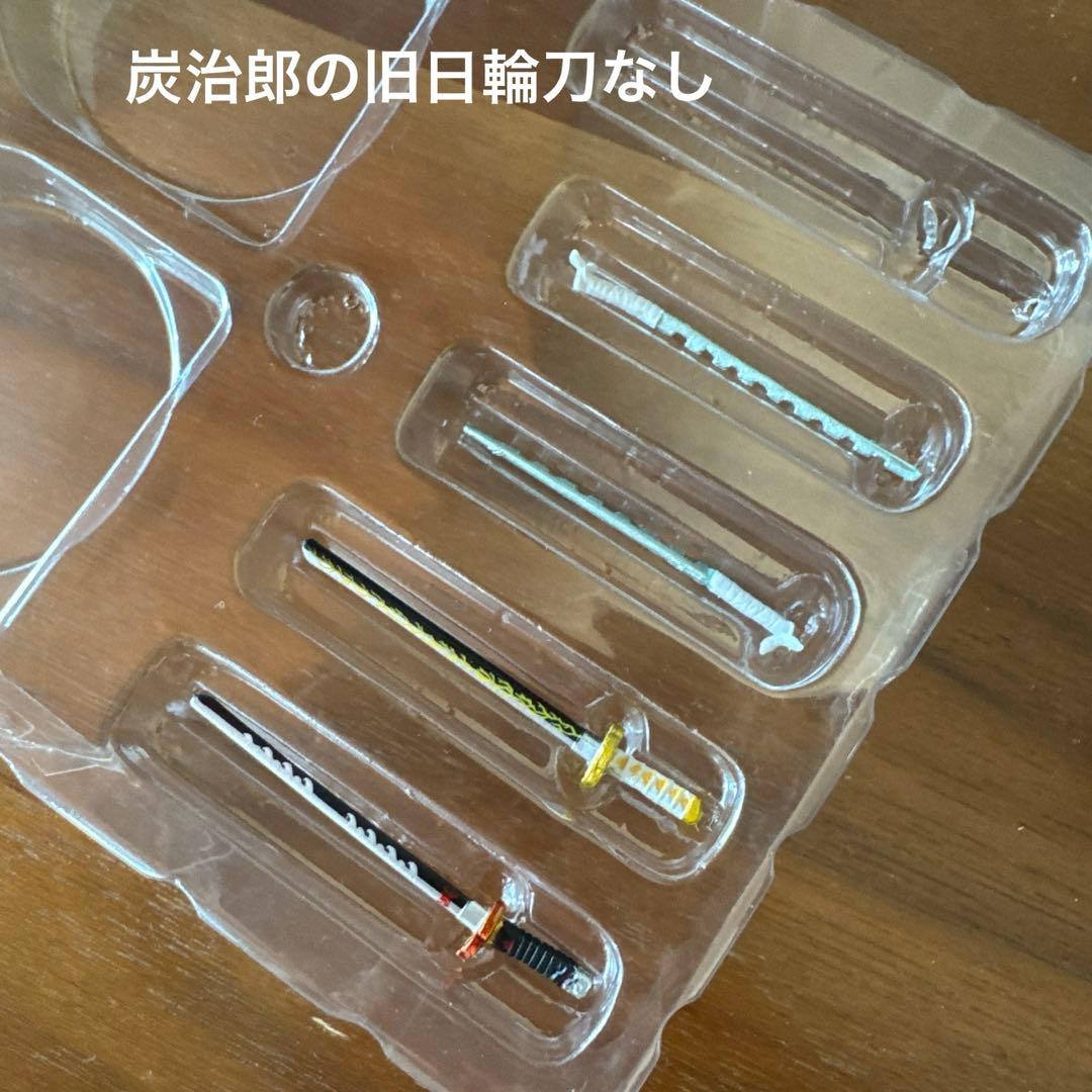 し*ん様 美品☆鬼滅の刃漫画全巻セット(特装版缶バッジ、ポストカード全種、フィギ