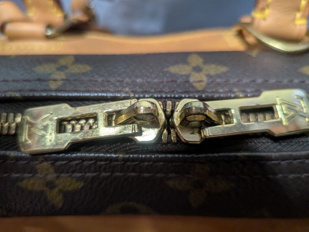 LOUIS VUITTON モノグラム ボーリング・ヴァニティ ドーヴィル