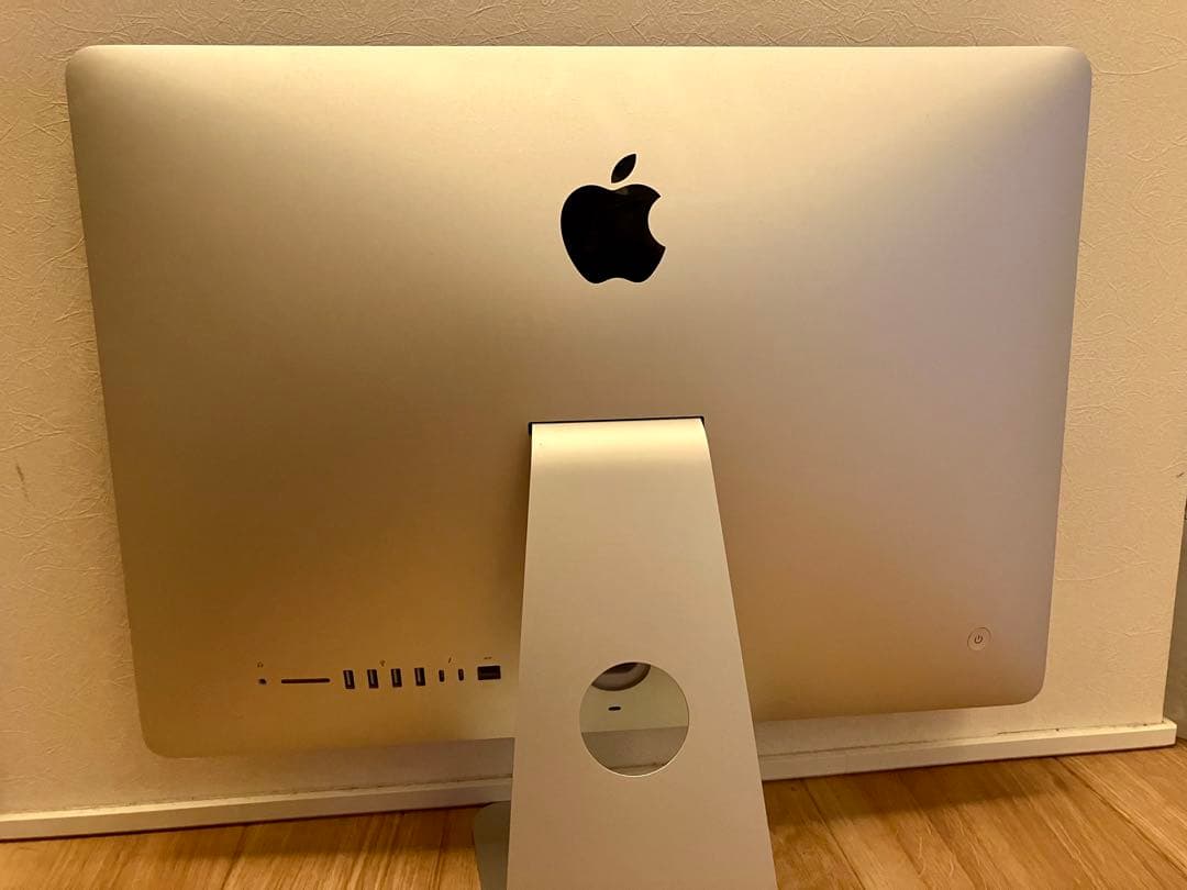 iMac 21.5インチ Retina4K SSD512GB CTOモデル