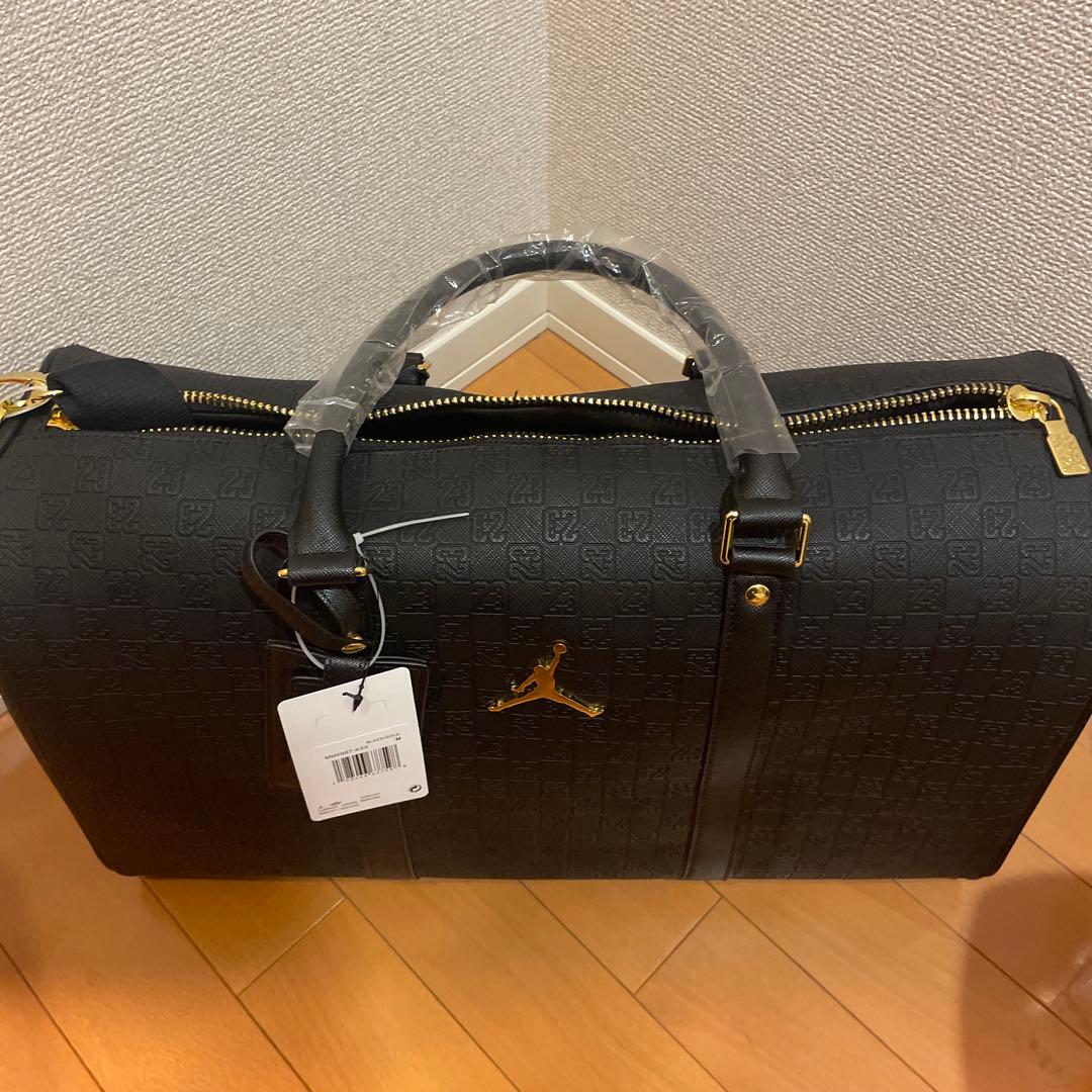 ナイキ ジョーダン モノグラム ダッフルバッグ Mサイズ　25L