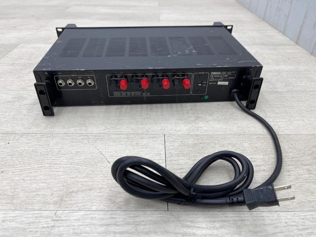 ヤマハ パワーアンプ P2040 4チャンネル 動作確認済 業務用 音響機器
