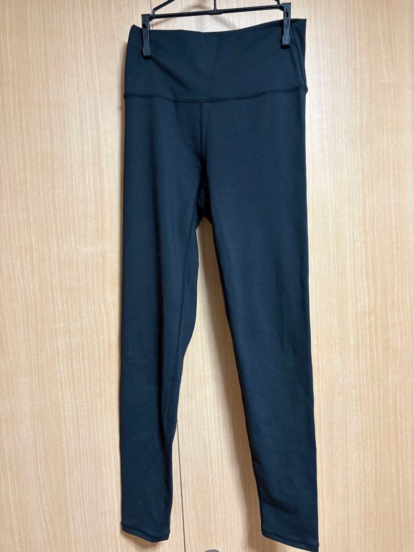 LAVA SUKALA ヨガウェア　Mサイズ　上下セット+おまけ